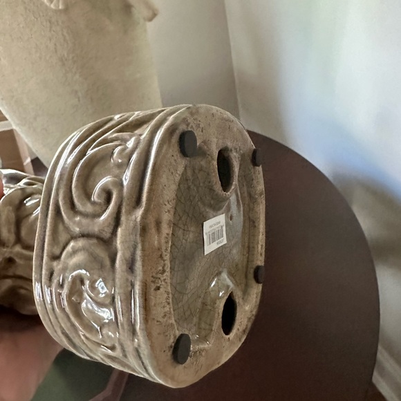 Home decor- sculpture - Picture 3 of 9